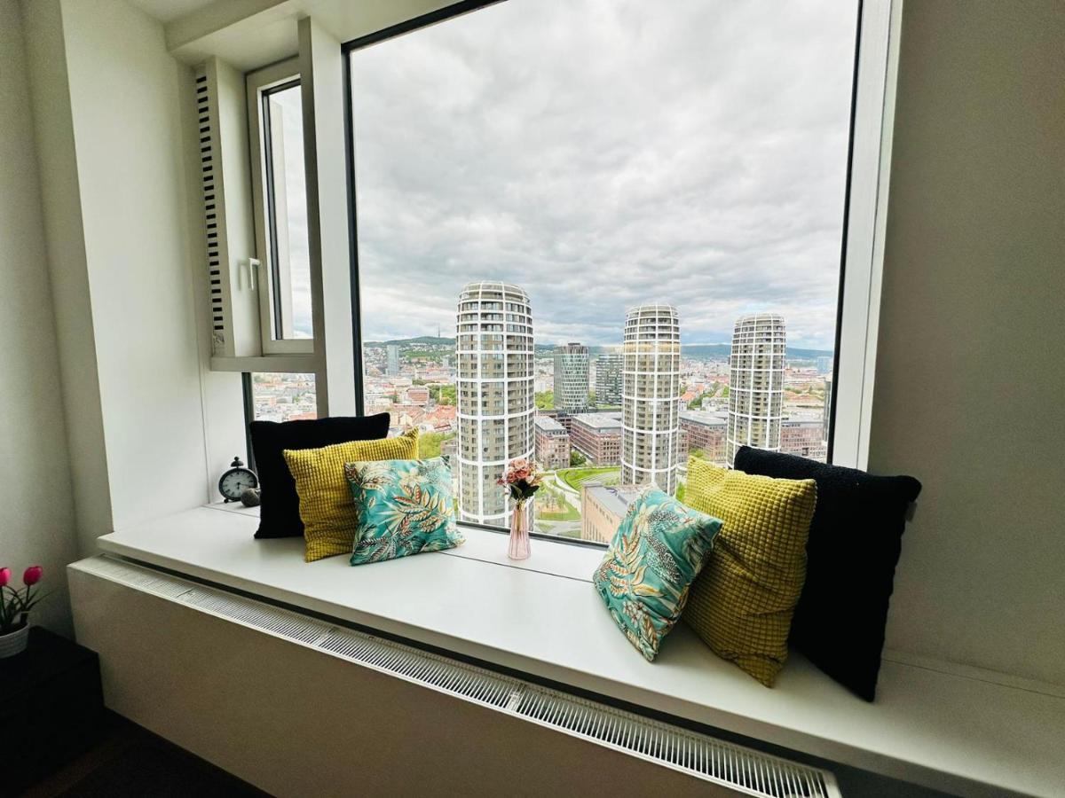 Apartments In Panorama City On 25Th Floor - Amazing View Close To Old Town Bratislava Luaran gambar